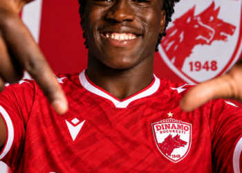 MUTARE CONFIRMATĂ: FC Dinamo a obținut semnătura talentatului atacant de la NAC Breda, Moussa Soumano — gigantul român transmite un mesaj clar, își întărește ofensiva și dă un avertisment către 👇