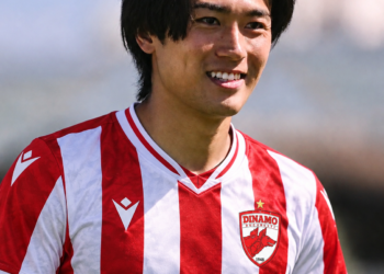 ȘTIRE DE ULTIMĂ ORĂ: Nuno Campos a cerut transferul lui Clayton Nakamura la Dinamo București – un mijlocaș neobosit din prima ligă japoneză – incluzându-l pe acesta printre principalele ținte ale clubului.