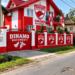 ȘOCANT! Gest impresionant al antrenorului de la Dinamo: și-a terminat casa și a vopsit-o în roșu și alb pentru a-și arăta dragostea față de campioana României! 🔴⚪….
