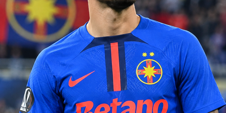 Mare senzație! FCSB poartă discuții secrete cu un atacant polonez legendar – dezvăluim detaliile transferului!